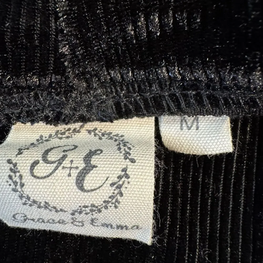 Grace & Emma Black Velvet Top Size M Long Sleeve Casual Party Dressy Blouse